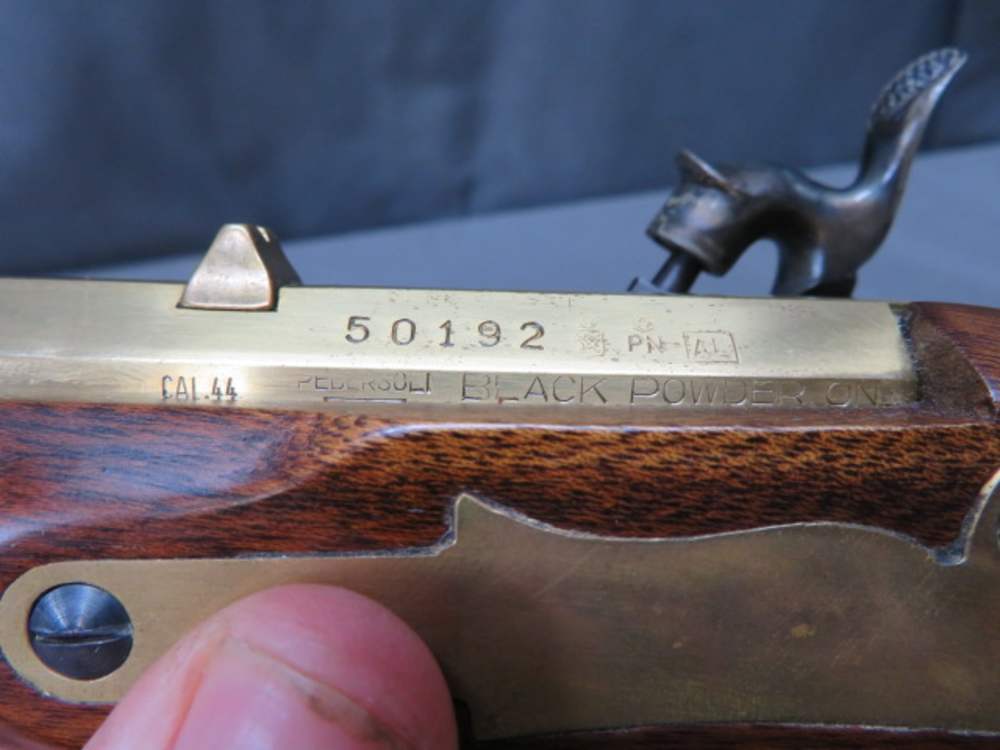 CASED PAIR OF PEDERSOLI REPRODUCTION KENTUCKY STYLE .44 PERCUSSION PISTOLS-img-41