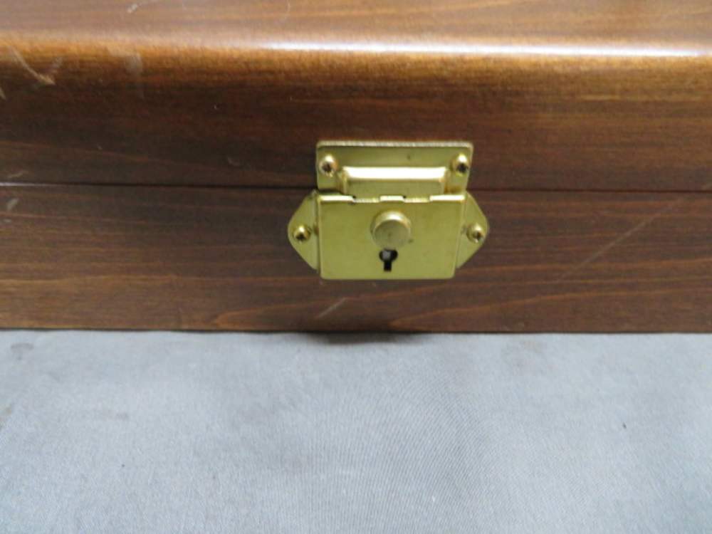 CASED PAIR OF PEDERSOLI REPRODUCTION KENTUCKY STYLE .44 PERCUSSION PISTOLS-img-49