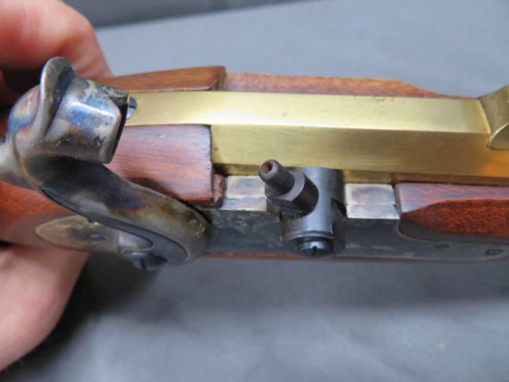 CASED PAIR OF PEDERSOLI REPRODUCTION KENTUCKY STYLE .44 PERCUSSION PISTOLS-img-39