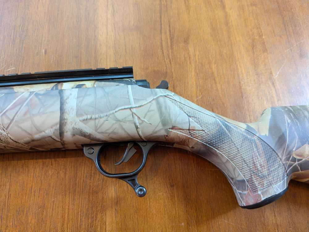 Thompson Center Omega .50 Muzzleloader – Camo – Rail-img-4