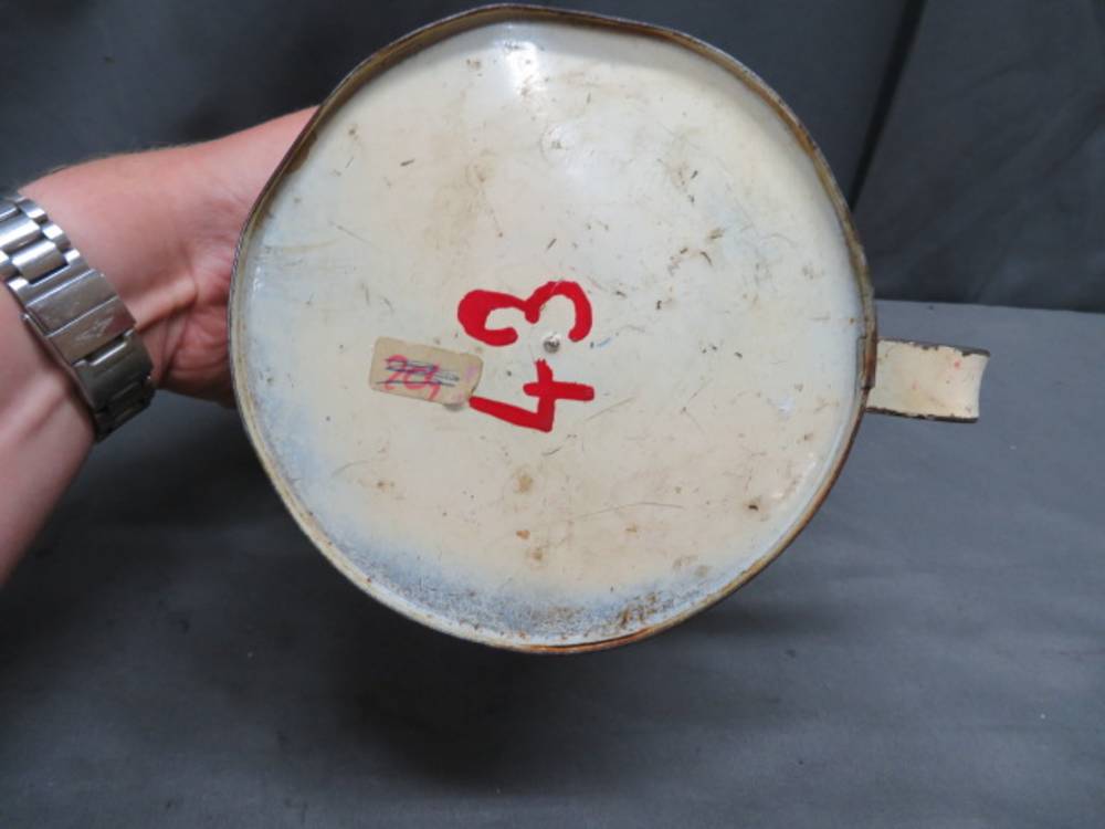 WWII GERMAN RED CROSS DONATION CAN-ORIGINAL-NICE PAINT-img-6