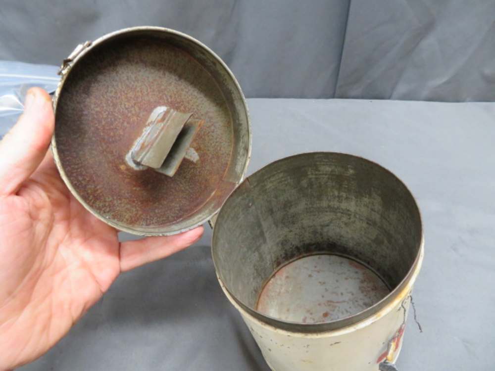 WWII GERMAN RED CROSS DONATION CAN-ORIGINAL-NICE PAINT-img-9
