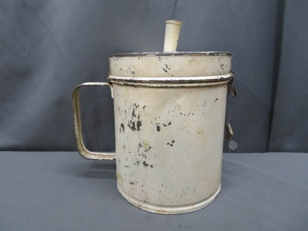 WWII GERMAN RED CROSS DONATION CAN-ORIGINAL-NICE PAINT-img-3