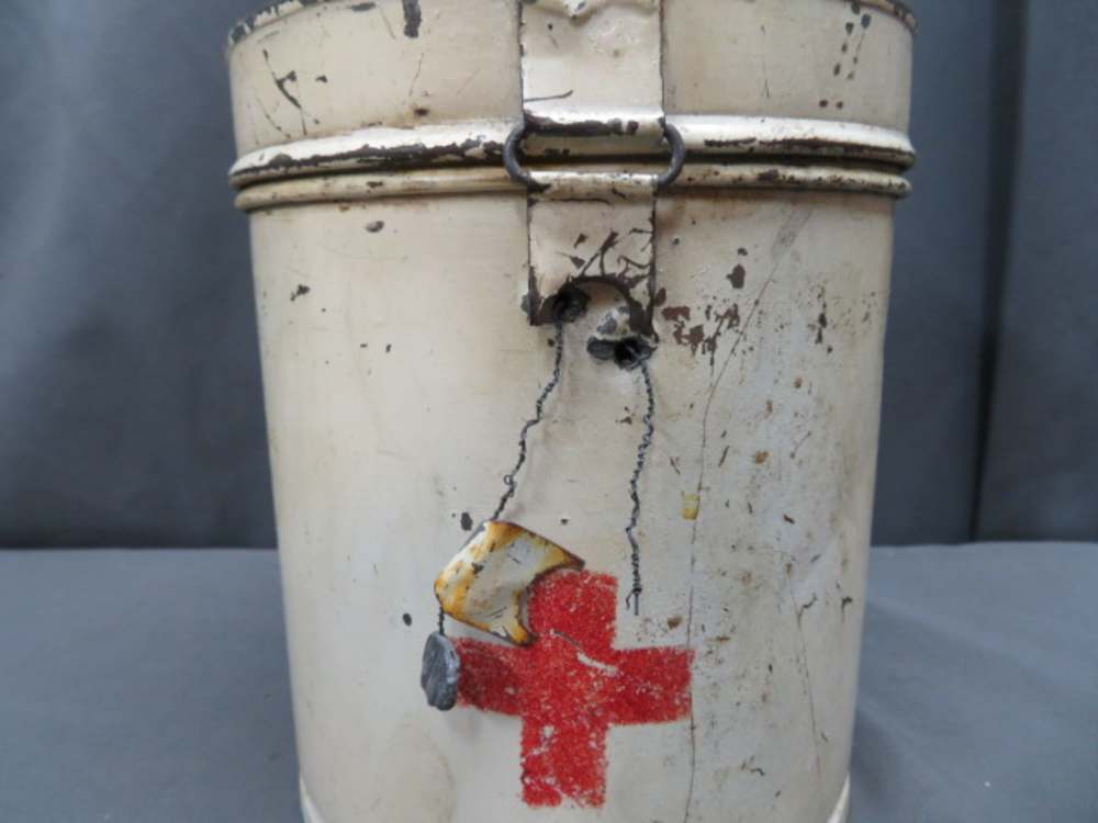 WWII GERMAN RED CROSS DONATION CAN-ORIGINAL-NICE PAINT-img-2