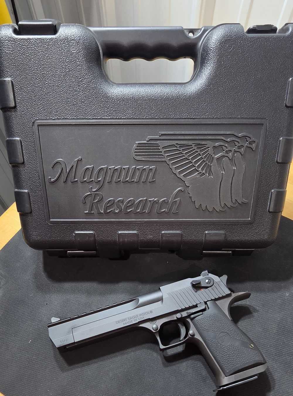 Magnum Research Desert Eagle XIX .50AE-LNIB-img-1