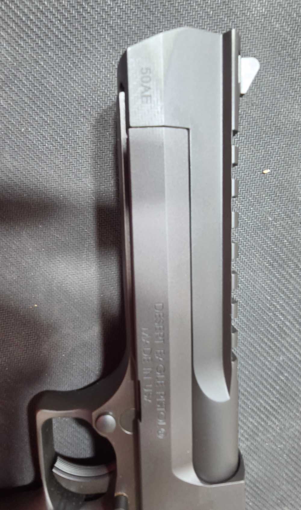 Magnum Research Desert Eagle XIX .50AE-LNIB-img-13