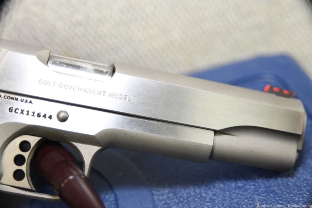 Gold Cup Trophy Lite 45ACP Series 70 5 inch bbl AS NEW w/box and papers-img-10