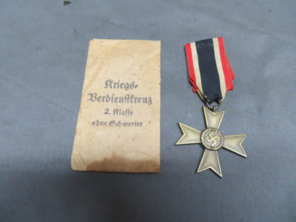 WWII GERMAN WAR MERIT CROSS 2ND CLASS W/O SWORDS-W/ ENEVELOPE-img-0