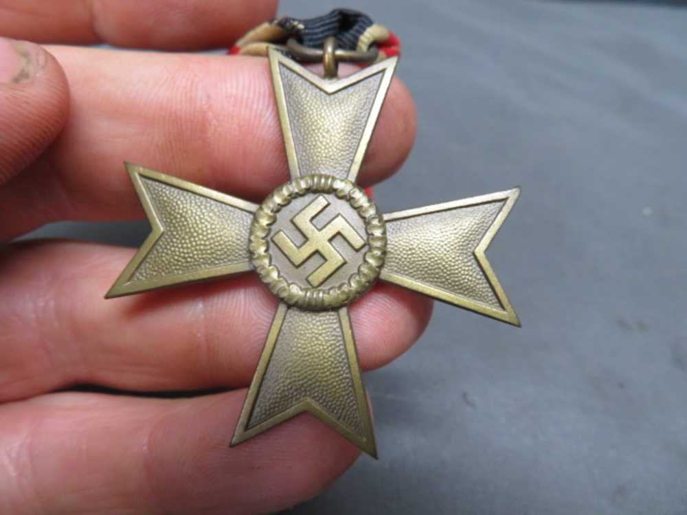 WWII GERMAN WAR MERIT CROSS 2ND CLASS W/O SWORDS-W/ ENEVELOPE-img-2