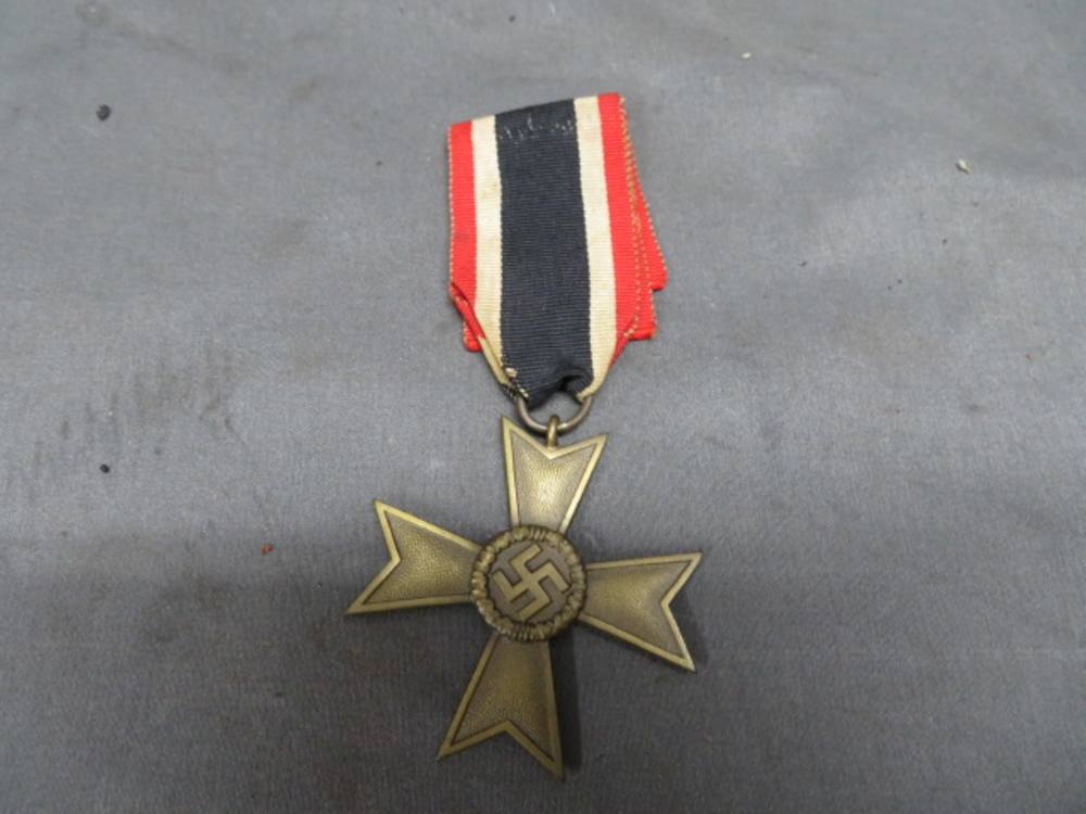 WWII GERMAN WAR MERIT CROSS 2ND CLASS W/O SWORDS-W/ ENEVELOPE-img-1