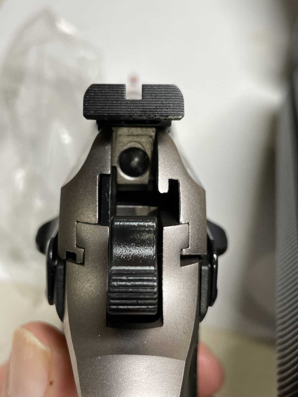 Beretta 92x performance 9mm Bronze new -img-19
