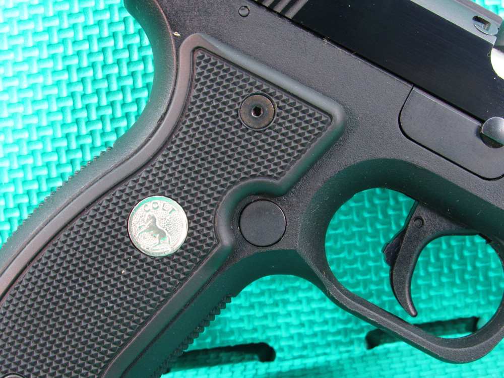 Colt All American Model 2000 9mm Blued 2 Mags w/Box Made in 1992 Nice!-img-22