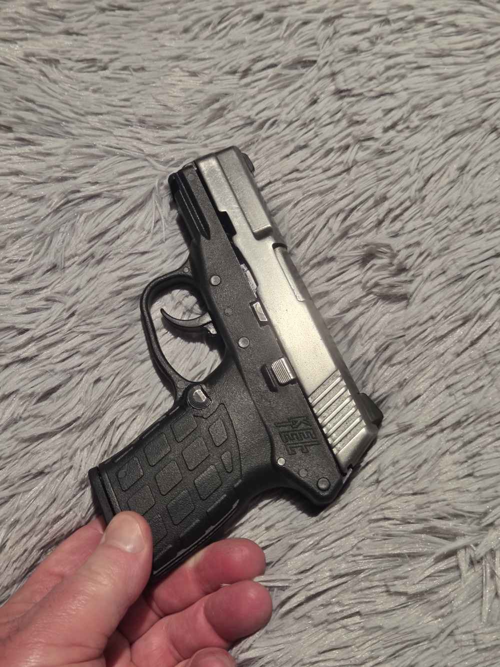KelTec PF9 -img-4