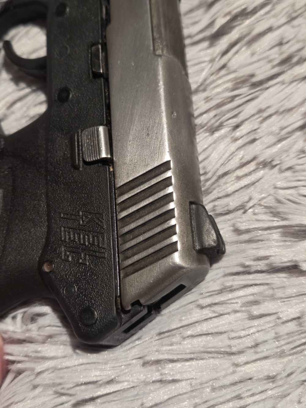 KelTec PF9 -img-19