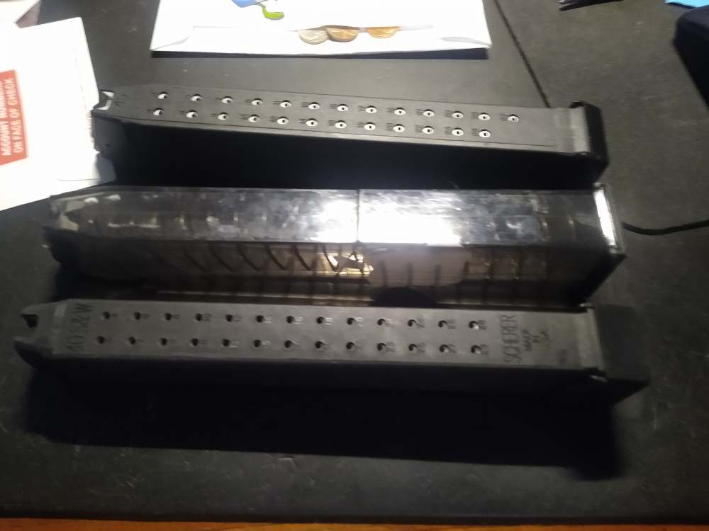 3 ext magazines-img-2