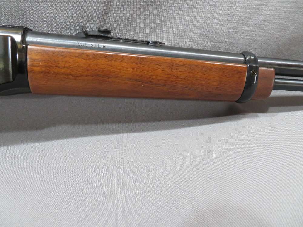 Henry Lever Action H001 .22 LR Very Clean-img-12