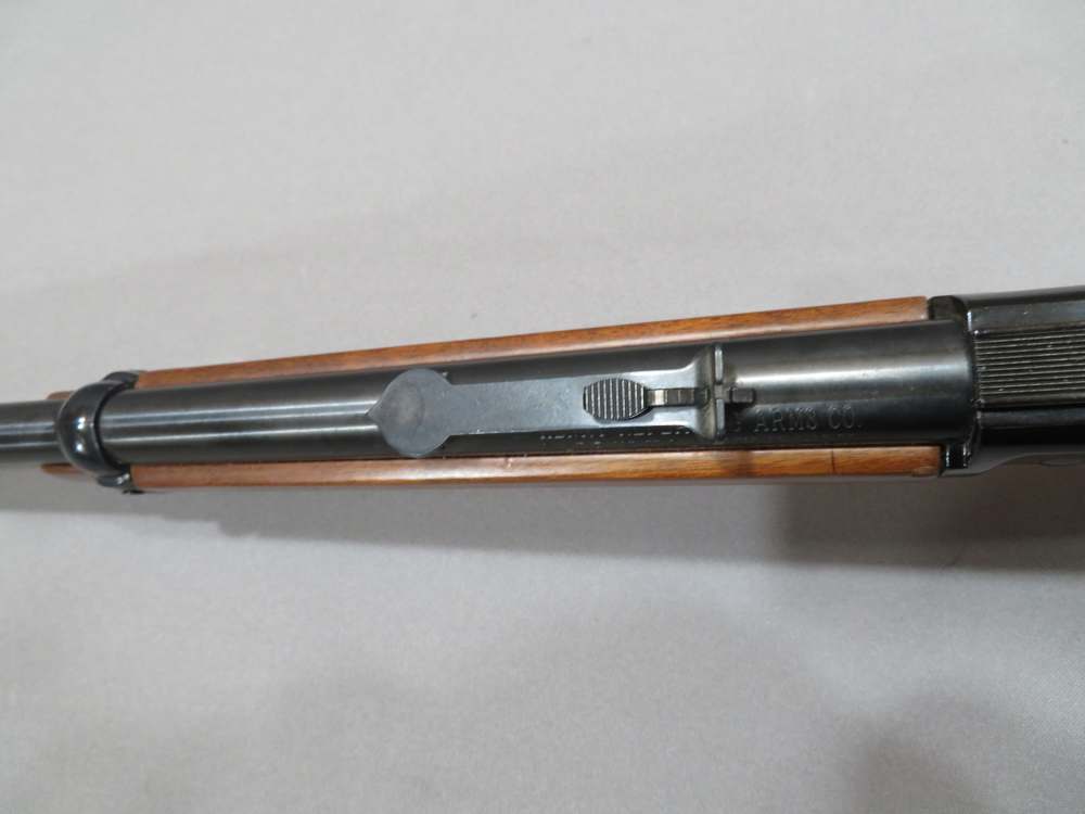 Henry Lever Action H001 .22 LR Very Clean-img-19