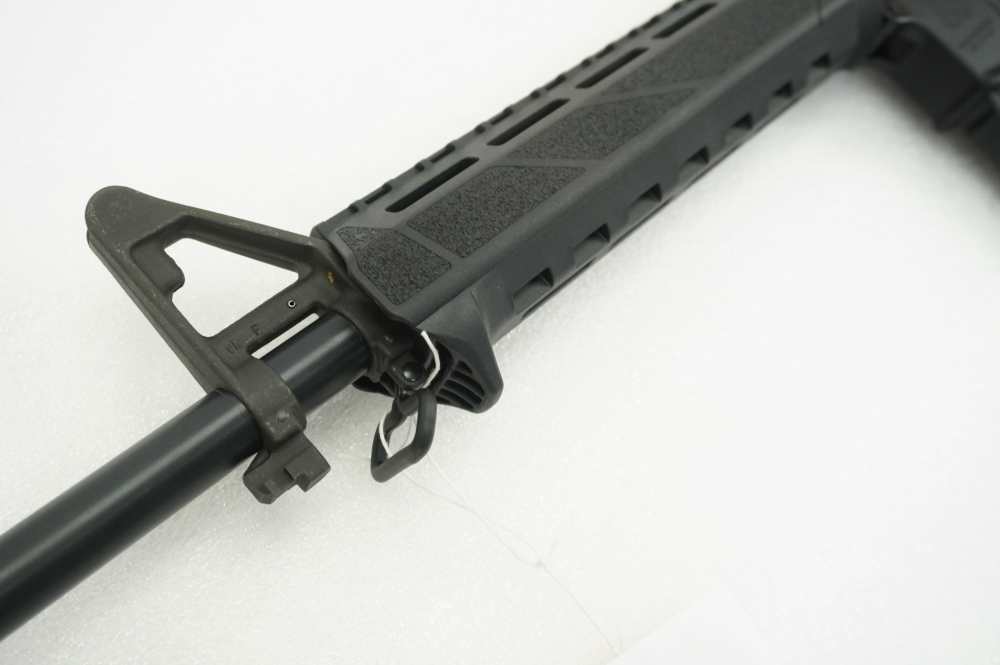 Springfield Armory Saint 5.56 NATO 16" Semi-Auto Rifle w/ Magazine & Sight-img-3