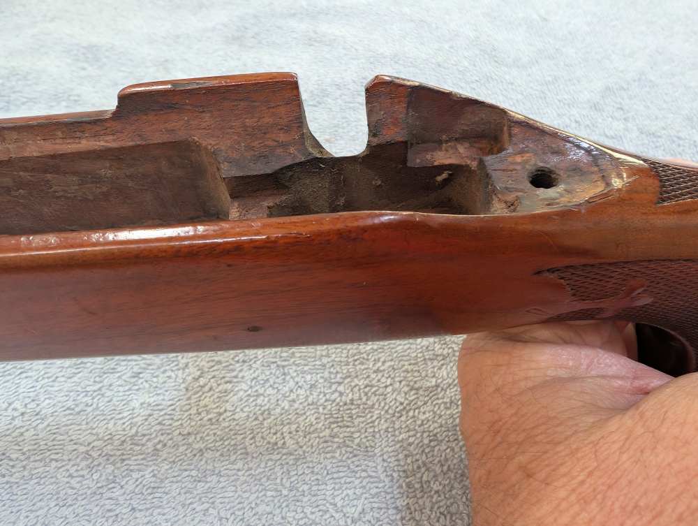 Remington 700 BDL RH short action stock-img-40