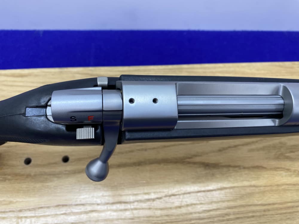 Weatherby Vanguard Stainless Synthetic .30-06 24" *STUNNING BOLT-ACTION*-img-32