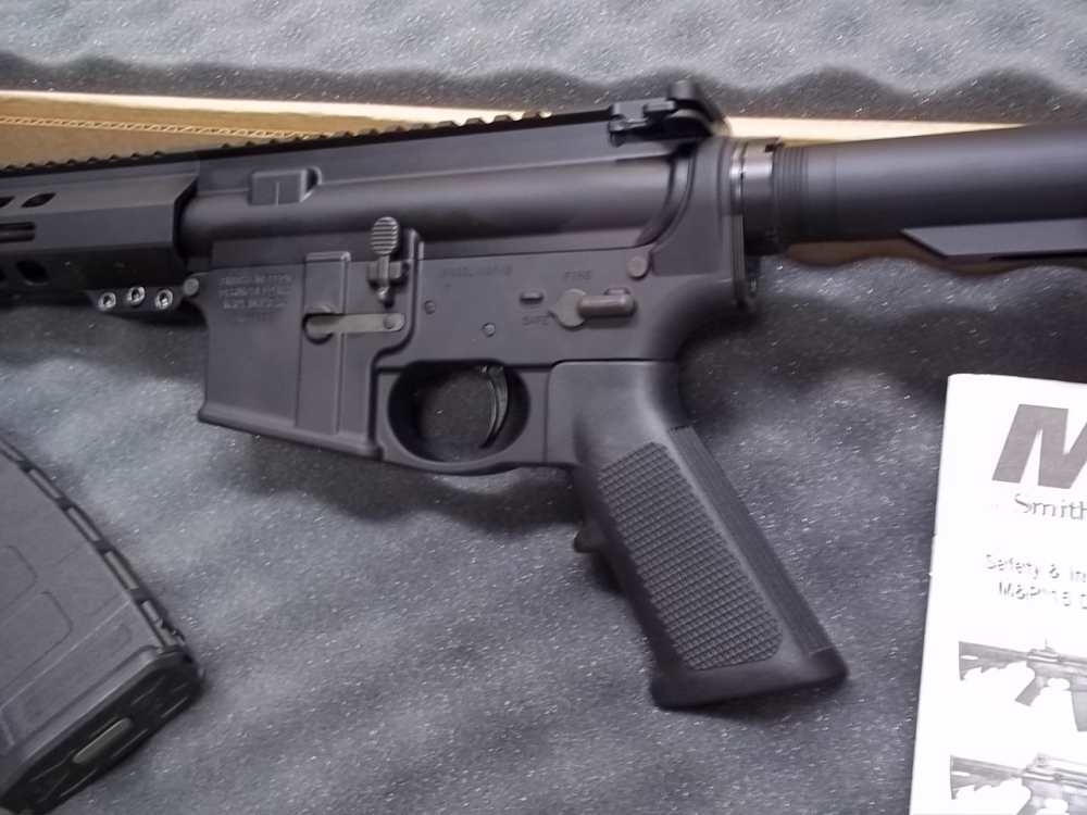 SMITH AND WESSON MP15 3.0 MLOCK 16 INCH LIKE NEW W/ORIGINAL BOX UNFIRED?-img-7