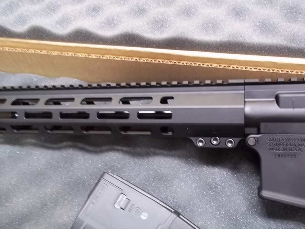 SMITH AND WESSON MP15 3.0 MLOCK 16 INCH LIKE NEW W/ORIGINAL BOX UNFIRED?-img-9