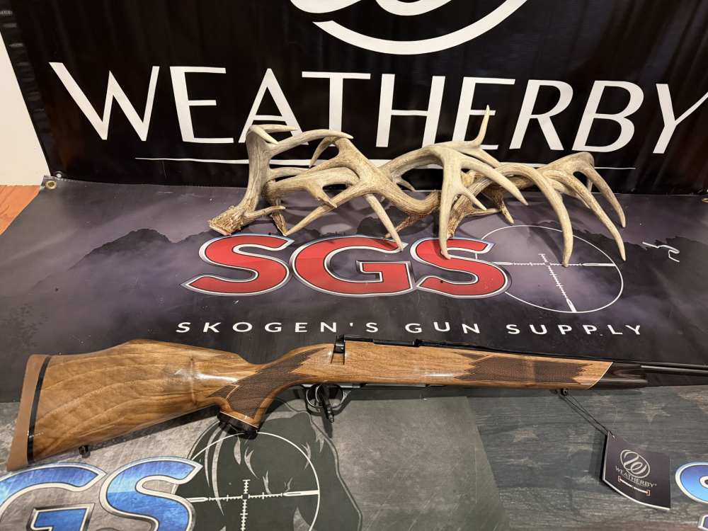Weatherby Mark V Varmintmaster 224W - New Sheridan WY-img-3