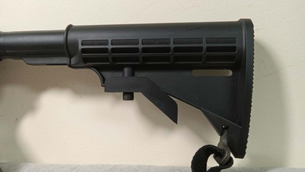 Colt M4 Carbine Semi Auto Rifle, 22 L.R. HV, 16.5" Barrel, 1 Mag-img-1