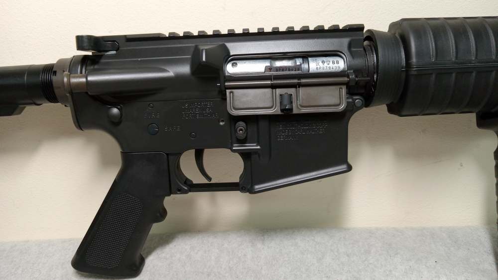 Colt M4 Carbine Semi Auto Rifle, 22 L.R. HV, 16.5" Barrel, 1 Mag-img-16