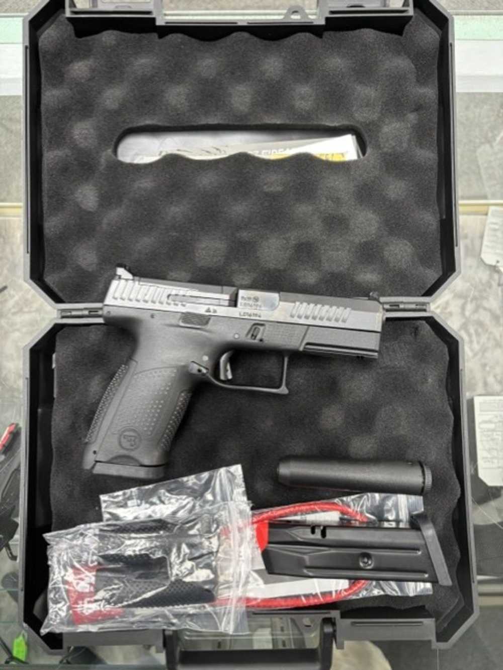 CZ P10-C 9MM Semi-Automatic Pistol-img-2