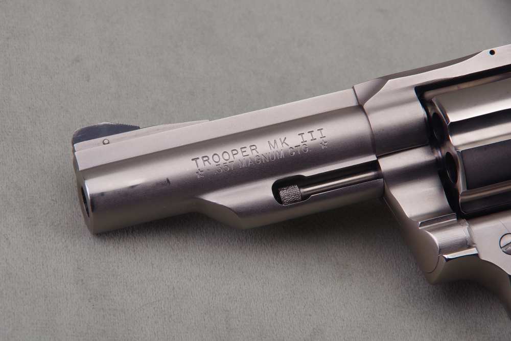 1981 Colt Trooper MK III 357 Magnum 4'' E Nickel with Original Box 97%-img-8