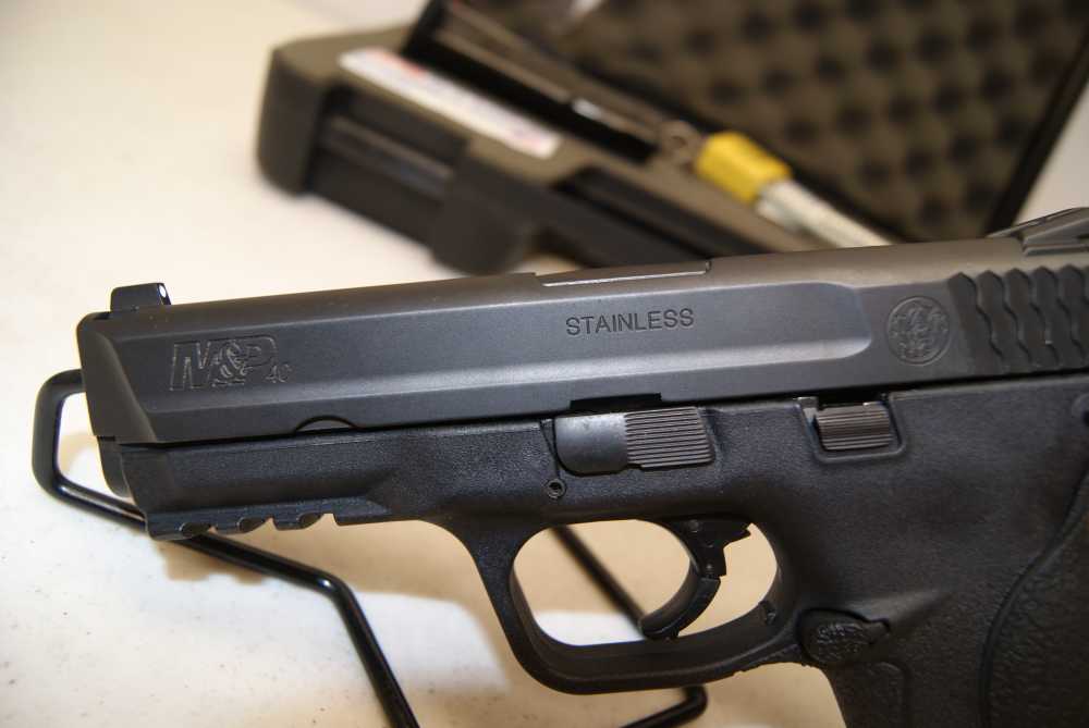 SMITH & WESSON M&P.40 STAINLESS PISTOL-img-8