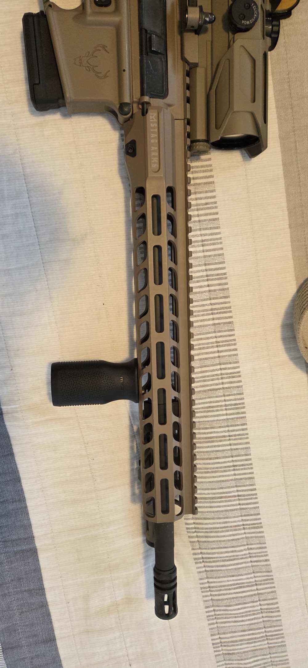 Stag Arms AR-15 18 Inch with accessories-img-1