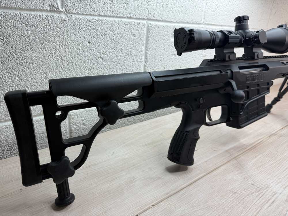 Barrett M98B 338LM 20" barrel Original Case -img-3