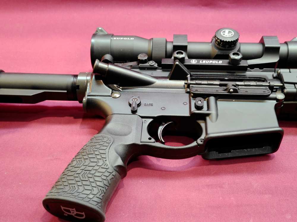 Daniel Defense DDM4 V11 Pro 5.56 18" LIKE NEW! WITH LEUPOLD VXR PATROL-img-16