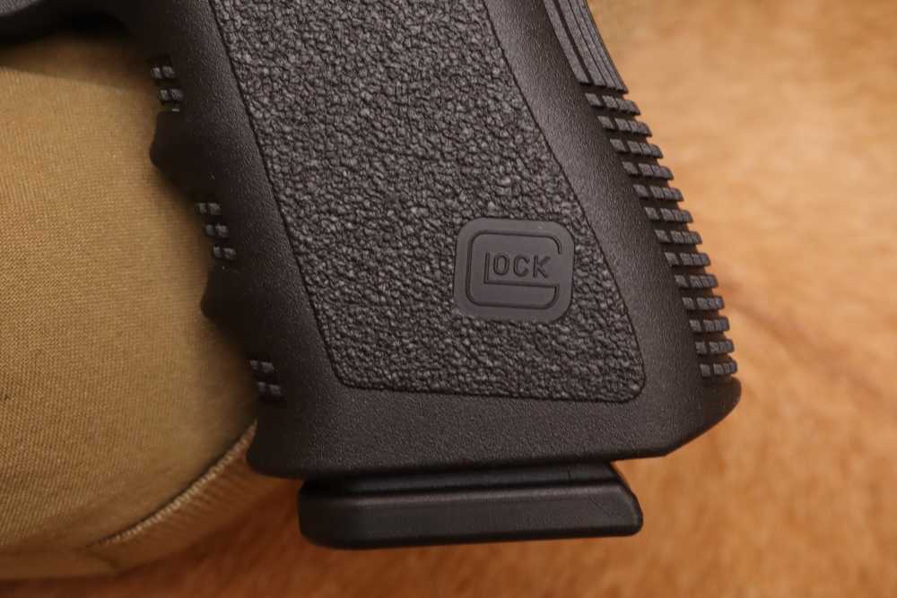 Glock 19 G19 Gen3 9MM 4" Semi-Automatic Pistol-img-8