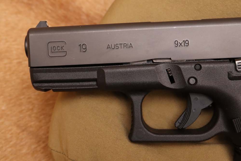 Glock 19 G19 Gen3 9MM 4" Semi-Automatic Pistol-img-10