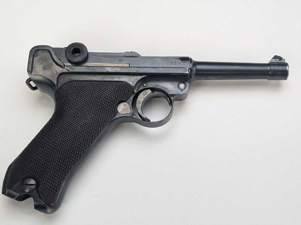 WW1 DWM P08 Luger, 1918 dated w/ 1920 Weimar property stamp-img-6
