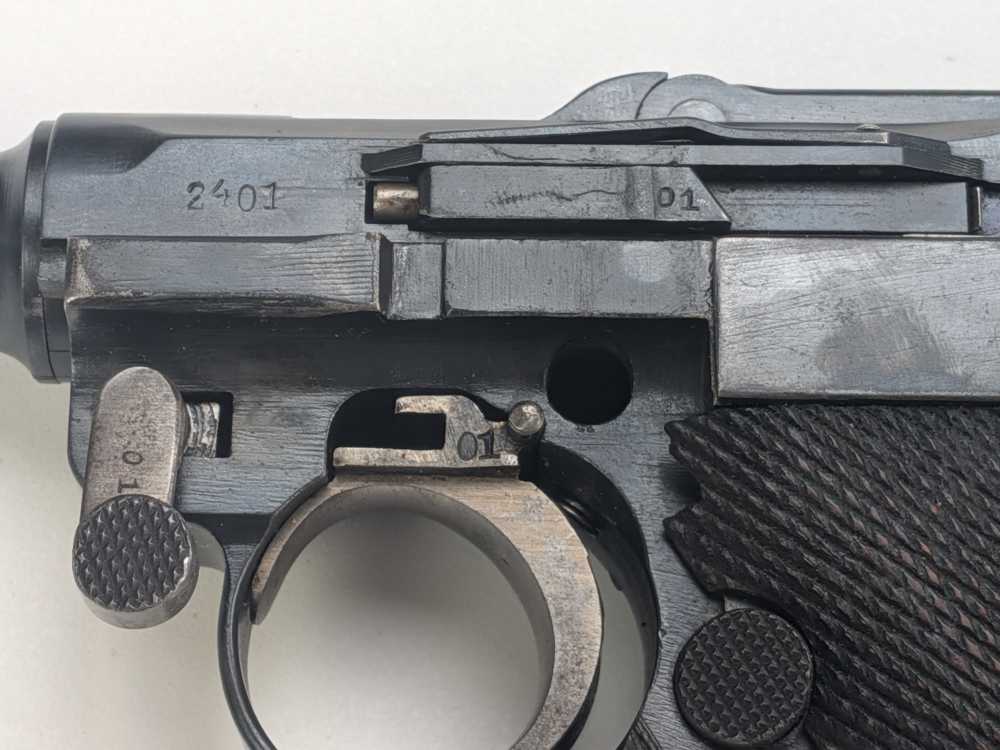 WW1 DWM P08 Luger, 1918 dated w/ 1920 Weimar property stamp-img-21