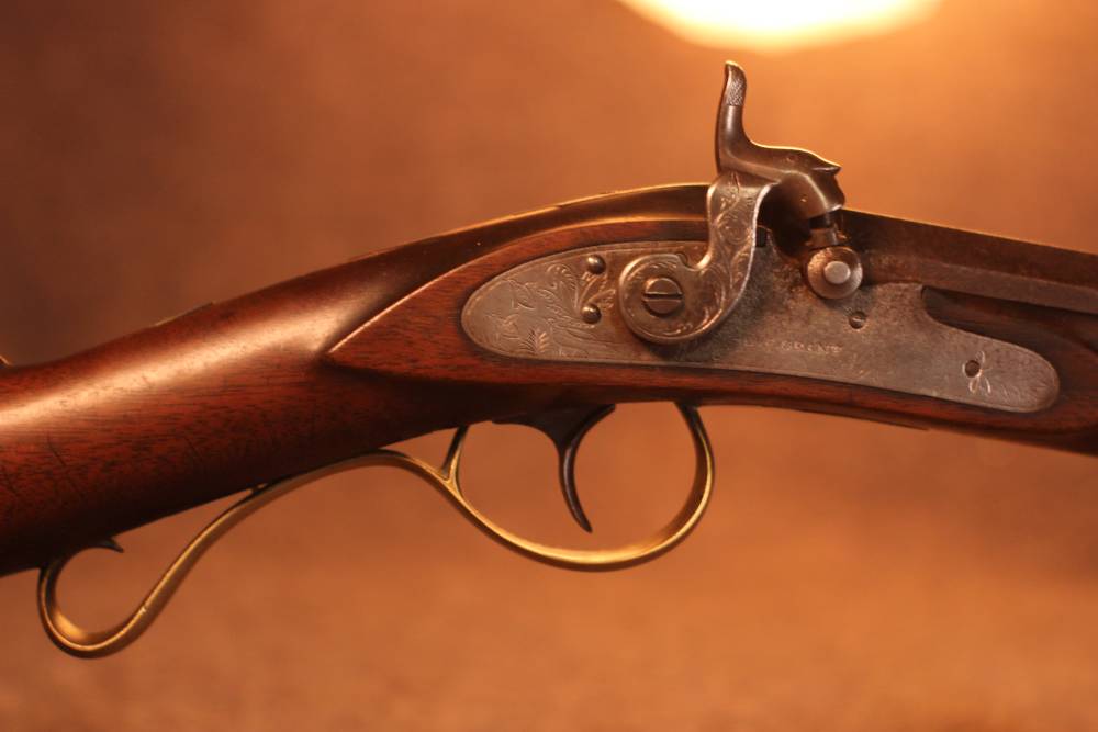 Antigue black powder shotgun -img-1