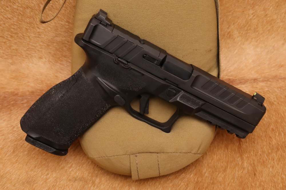 Springfield Armory Echelon 9MM 4.5" Semi-Automatic Optic Ready Pistol-img-1