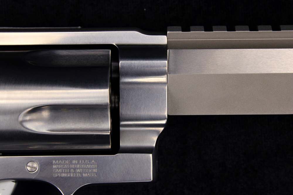 Smith & Wesson Model 460 XVR Performance Center *LIKE NEW*-img-8