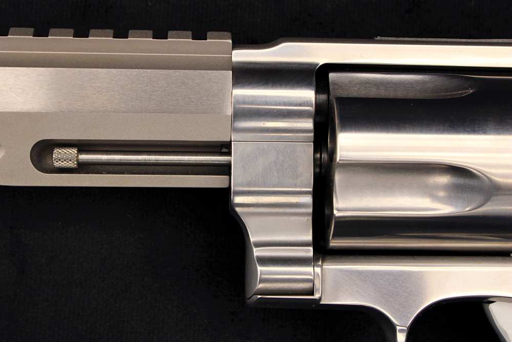 Smith & Wesson Model 460 XVR Performance Center *LIKE NEW*-img-17