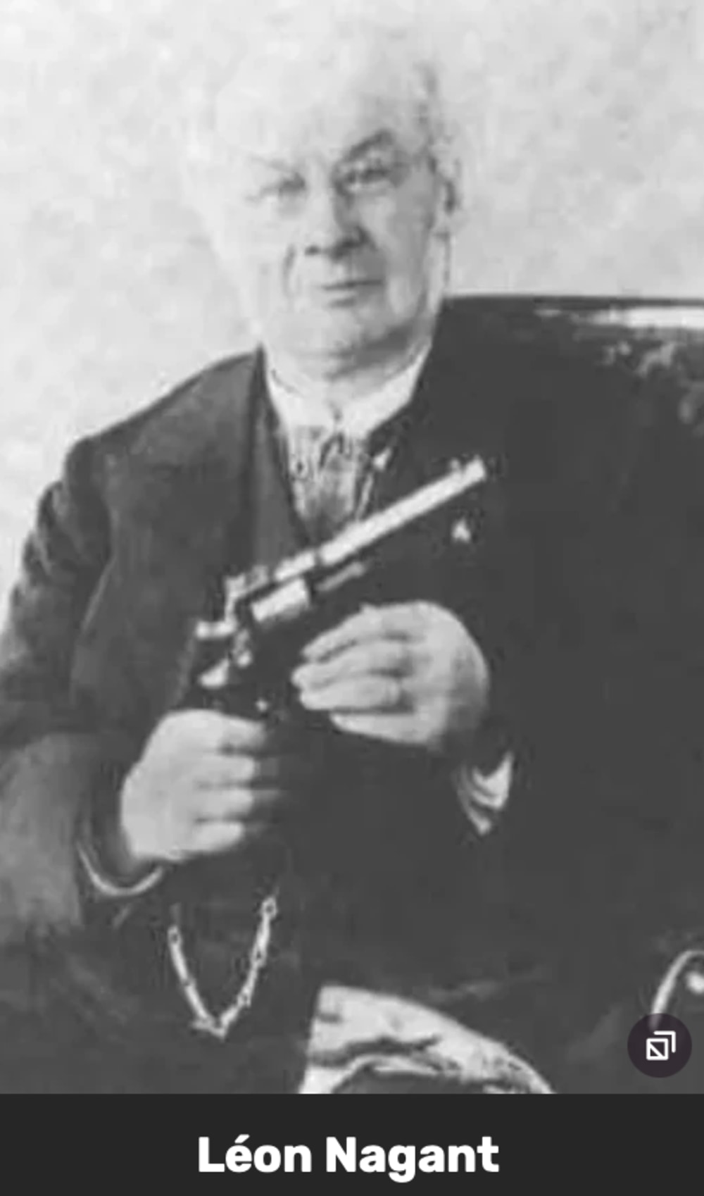 ANTIQUE Leon Nagant M1895 RARE BELGIUM Revolver (Nyet Russian) FREE AMMO-img-0