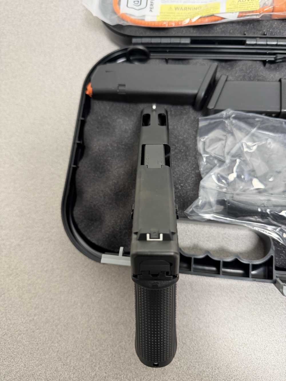 Glock G45C V Pistol PV4559203, 9mm, 4.02in, 17 Rds-img-2