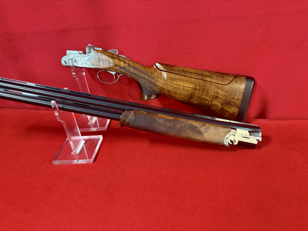 Beretta DT11 LUSSO Grade 32 inch Sporter LIKE NEW-img-1