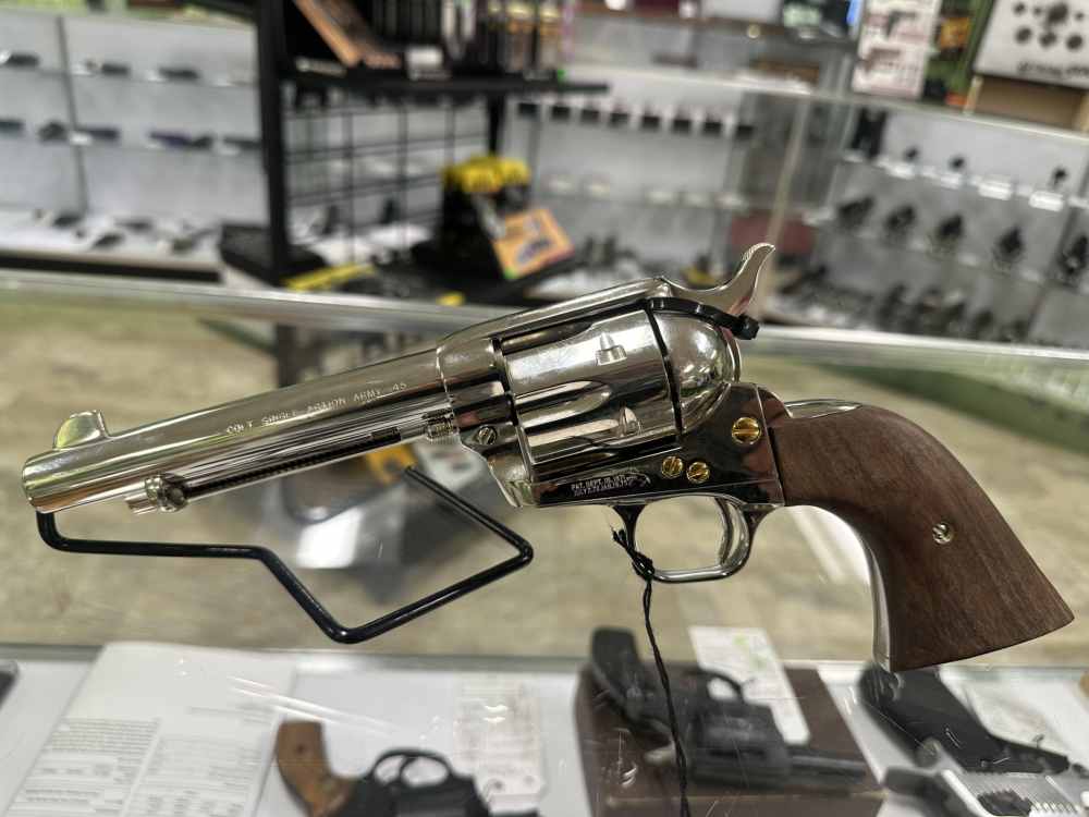 USED COLT SINGLE ACTION ARMY 45LC 5.5" 6RD WALNUT NICKEL P1850TLE-img-6