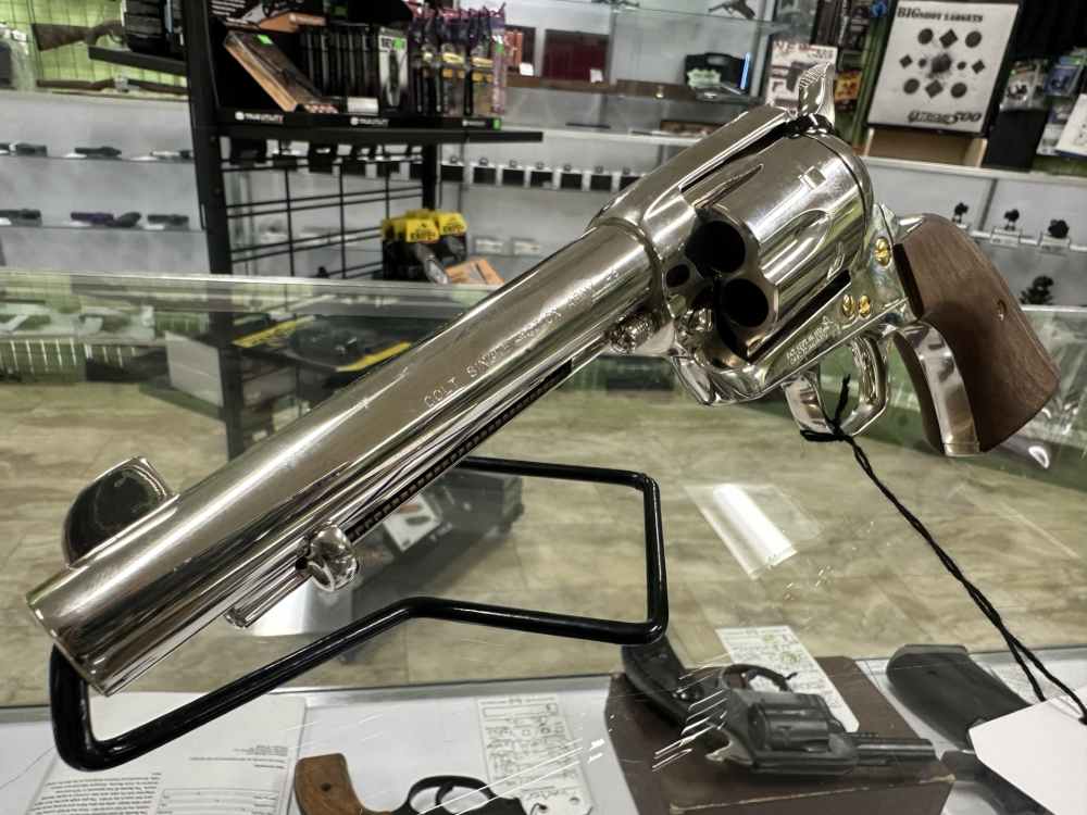 USED COLT SINGLE ACTION ARMY 45LC 5.5" 6RD WALNUT NICKEL P1850TLE-img-4