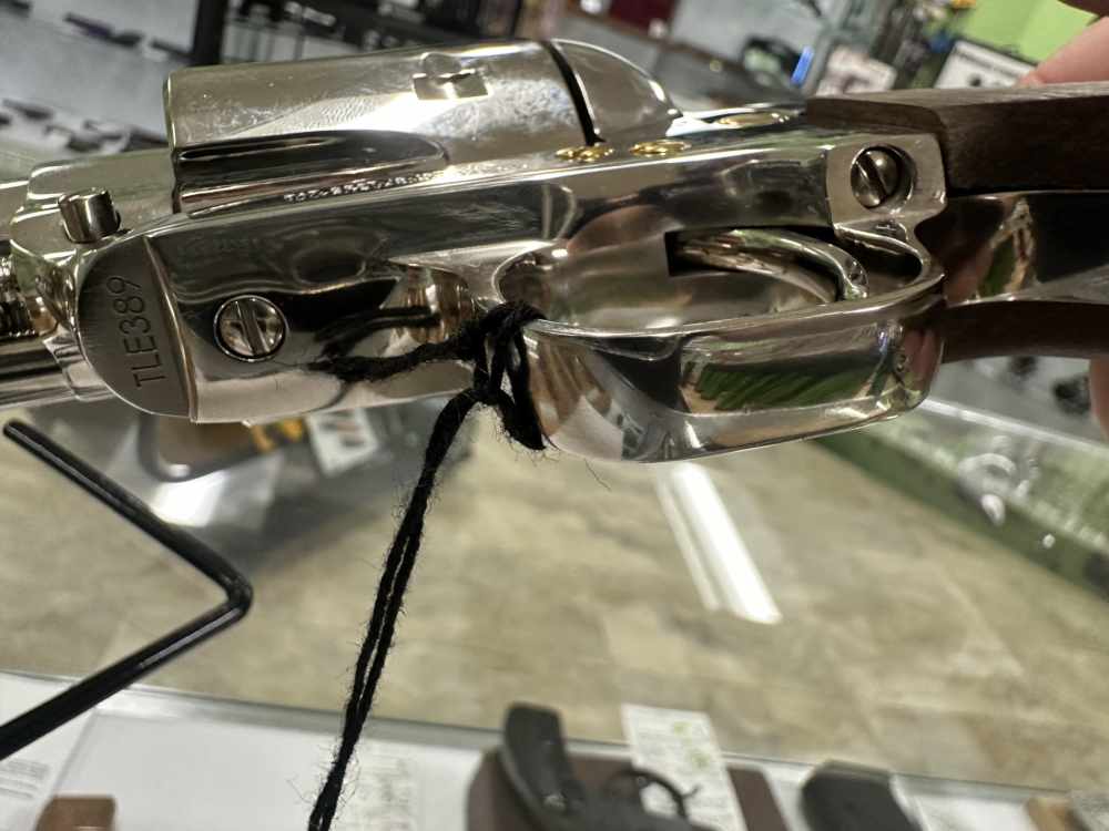 USED COLT SINGLE ACTION ARMY 45LC 5.5" 6RD WALNUT NICKEL P1850TLE-img-16