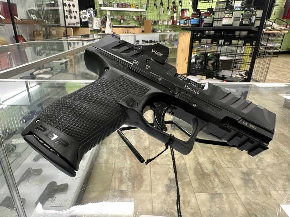 USED WALTHER PDP COMPACT 9MM 4" BLACK 15+1 HOLOSUN SCS 2851229-img-0